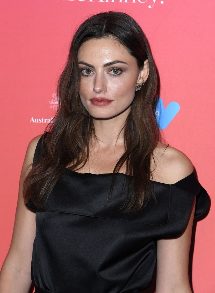 Phoebe Tonkin