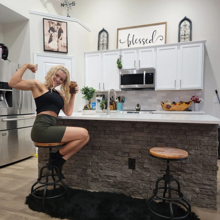 Lacey Evans