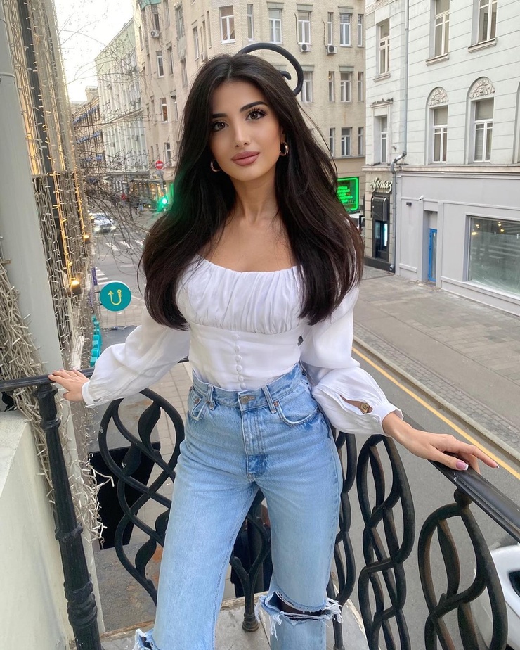 Vazifa Alekperova Vazifa Alekperova