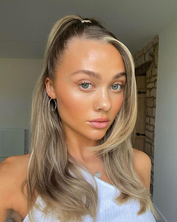 Mia Stevenson
