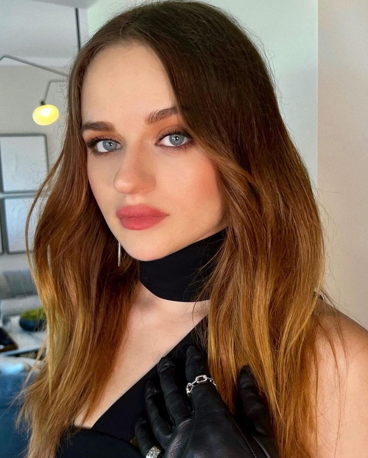 Joey King picture