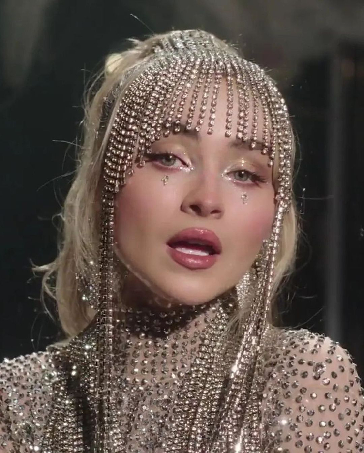 Sabrina Carpenter Sabrina Carpenter