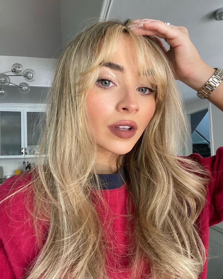 Sabrina Carpenter picture