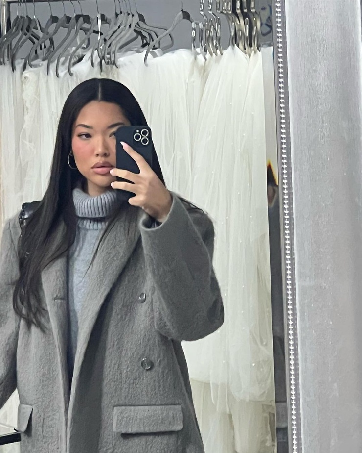 Ming Lee Simmons