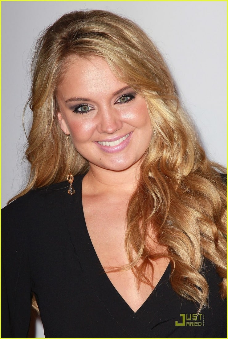 Tiffany Thornton