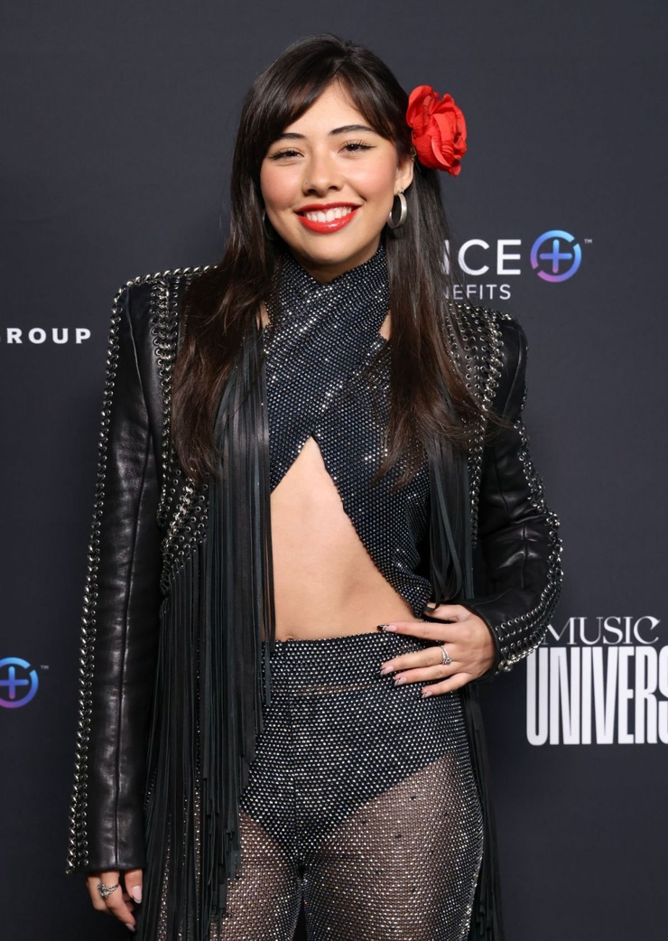 Xochitl Gomez