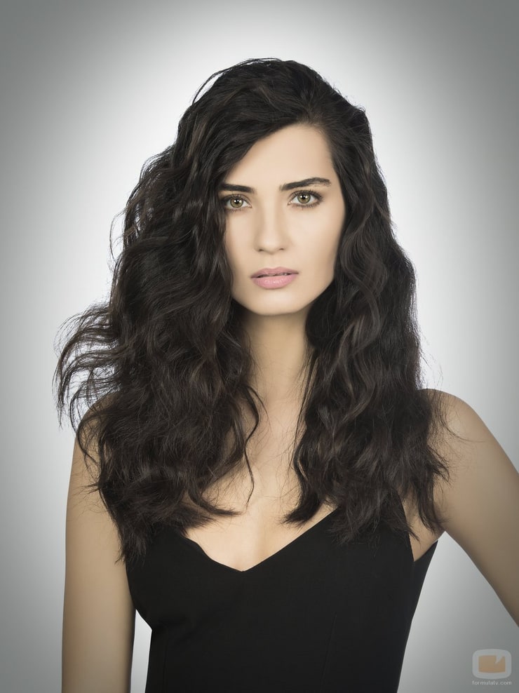 Tuba Büyüküstün