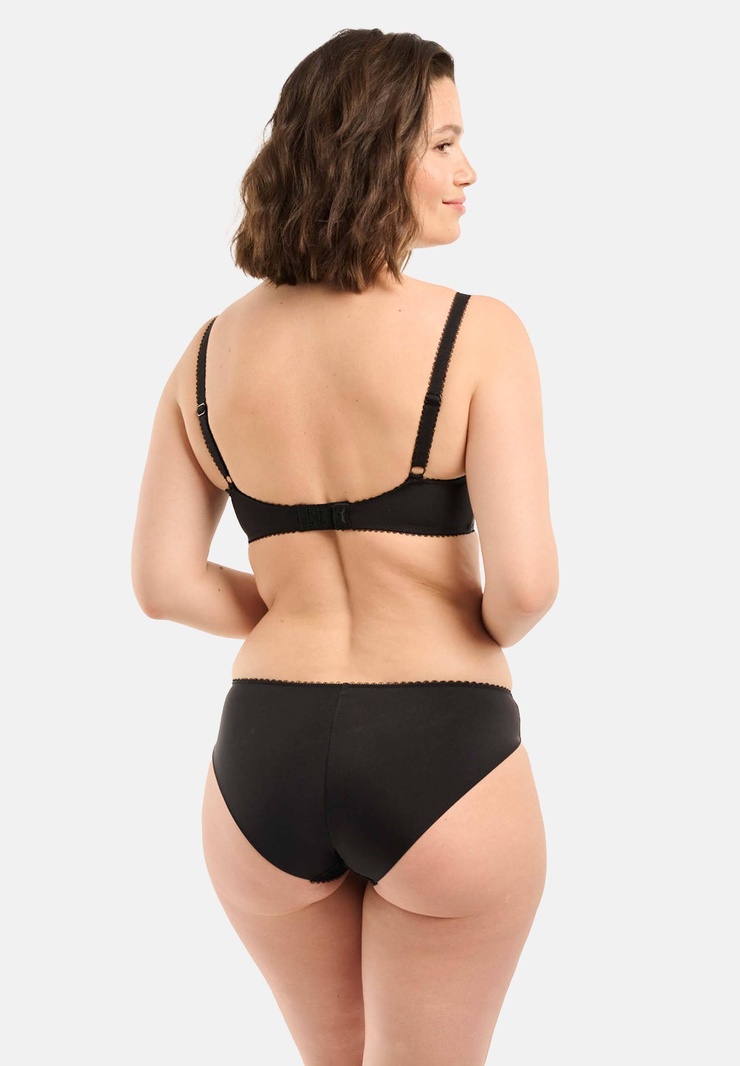 Sabrina Laport