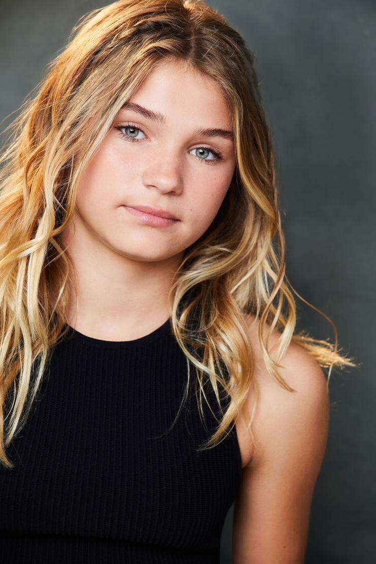 Valentina Gordon Valentina Gordon
