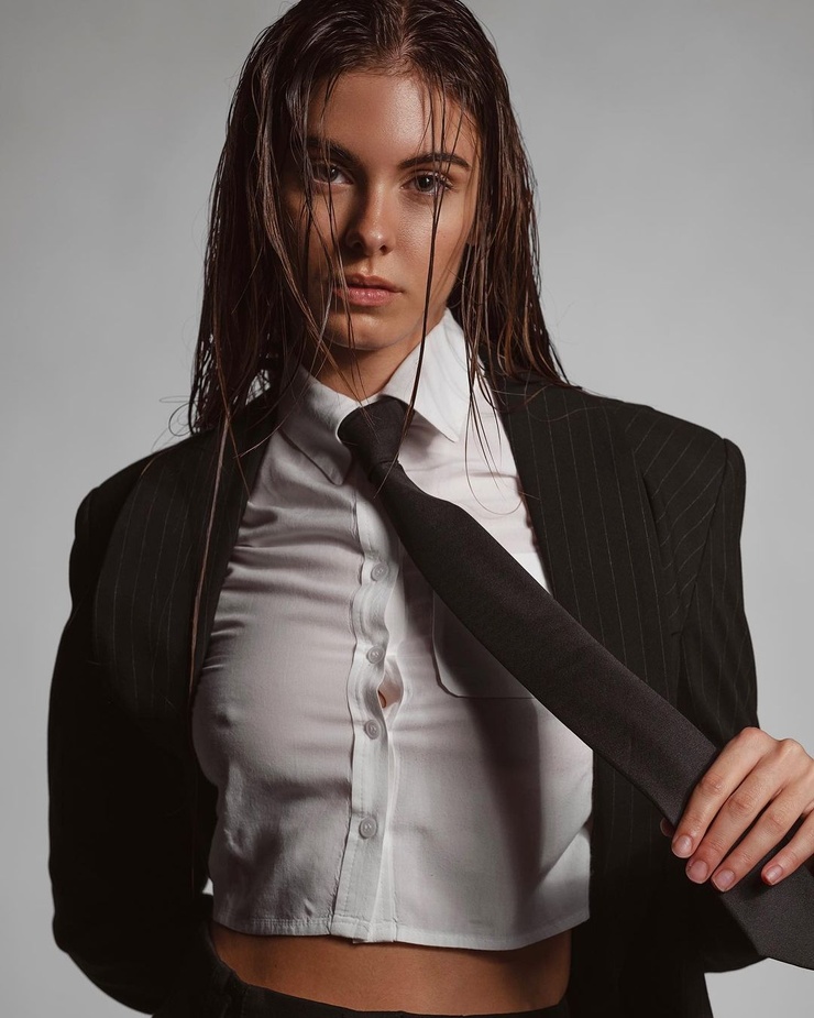 Carmella Rose Carmella Rose