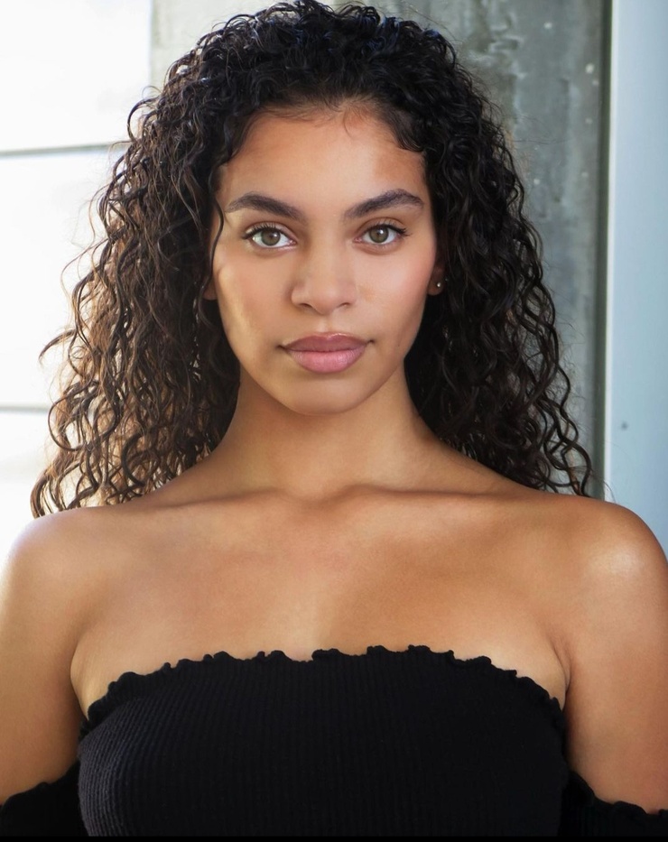 Arianna Barron Arianna Barron