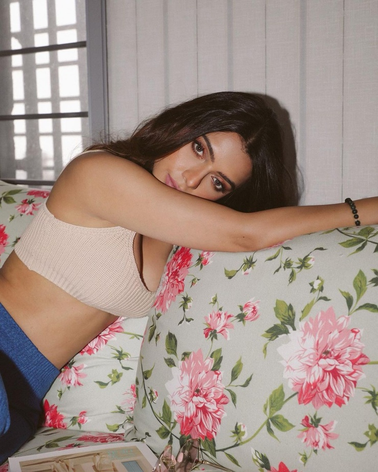 Ruhi Singh Ruhi Singh
