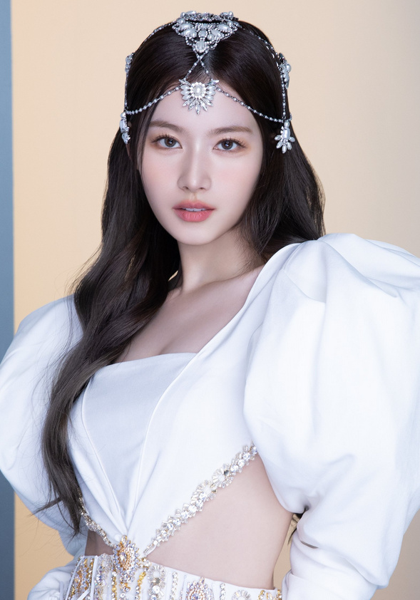 Minatozaki Sana