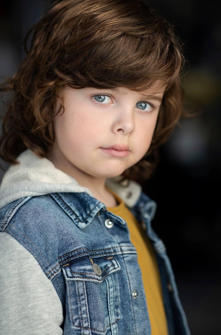 Lennix James