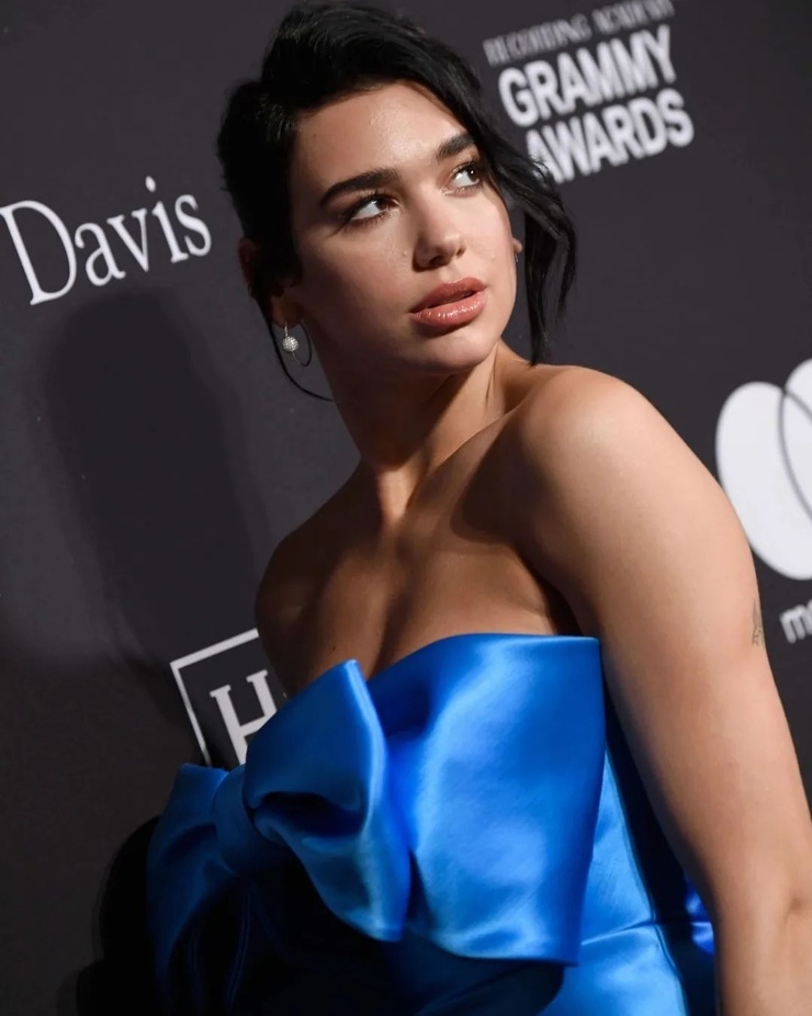 Dua Lipa