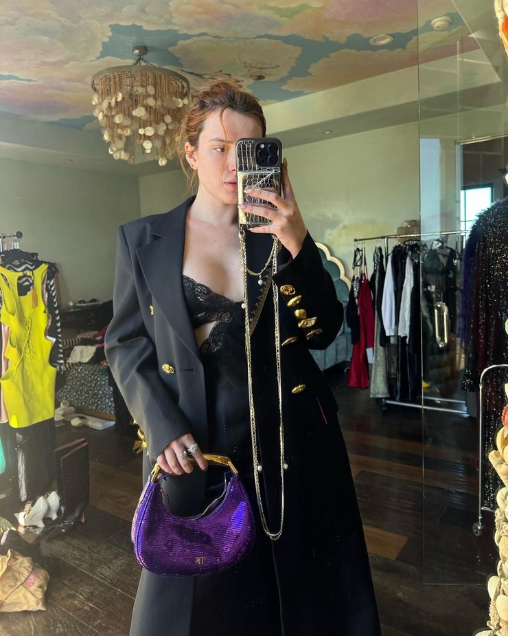 Bella Thorne