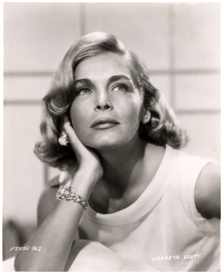 Lizabeth Scott