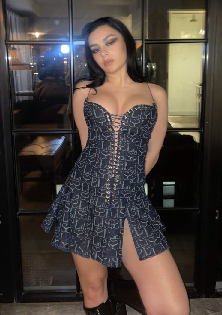 Charli XCX