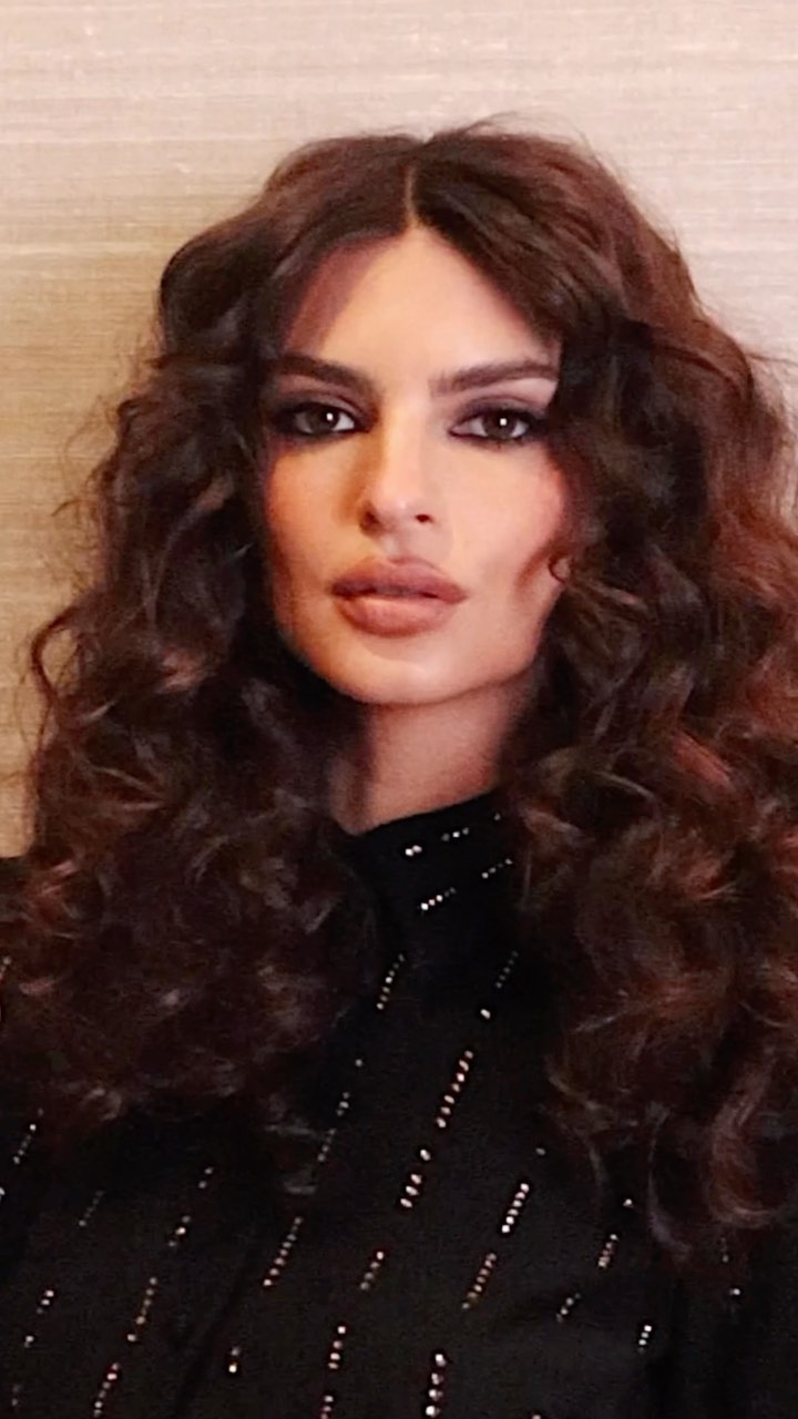 Emily Ratajkowski