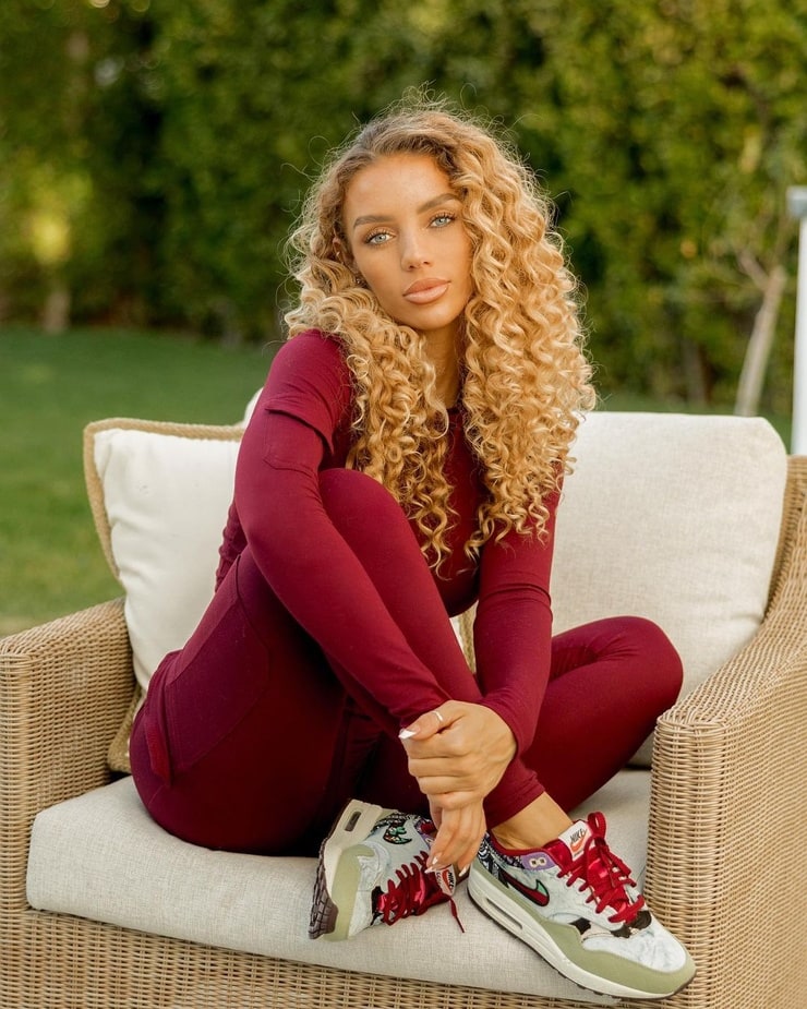Picture Of Jena Frumes