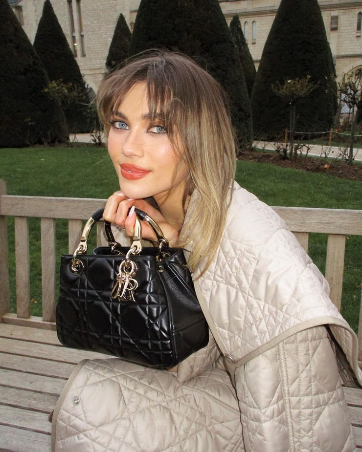 Picture of Amelie Zilber