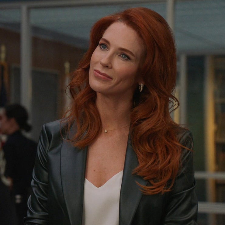 Bridget Regan