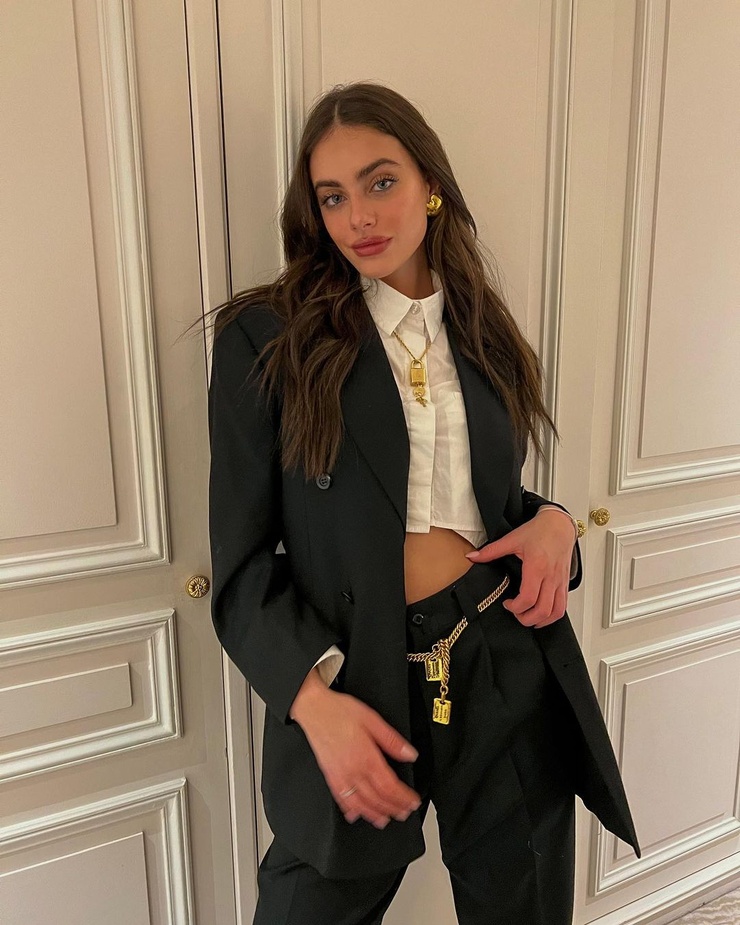Yael Shelbia Yael Shelbia