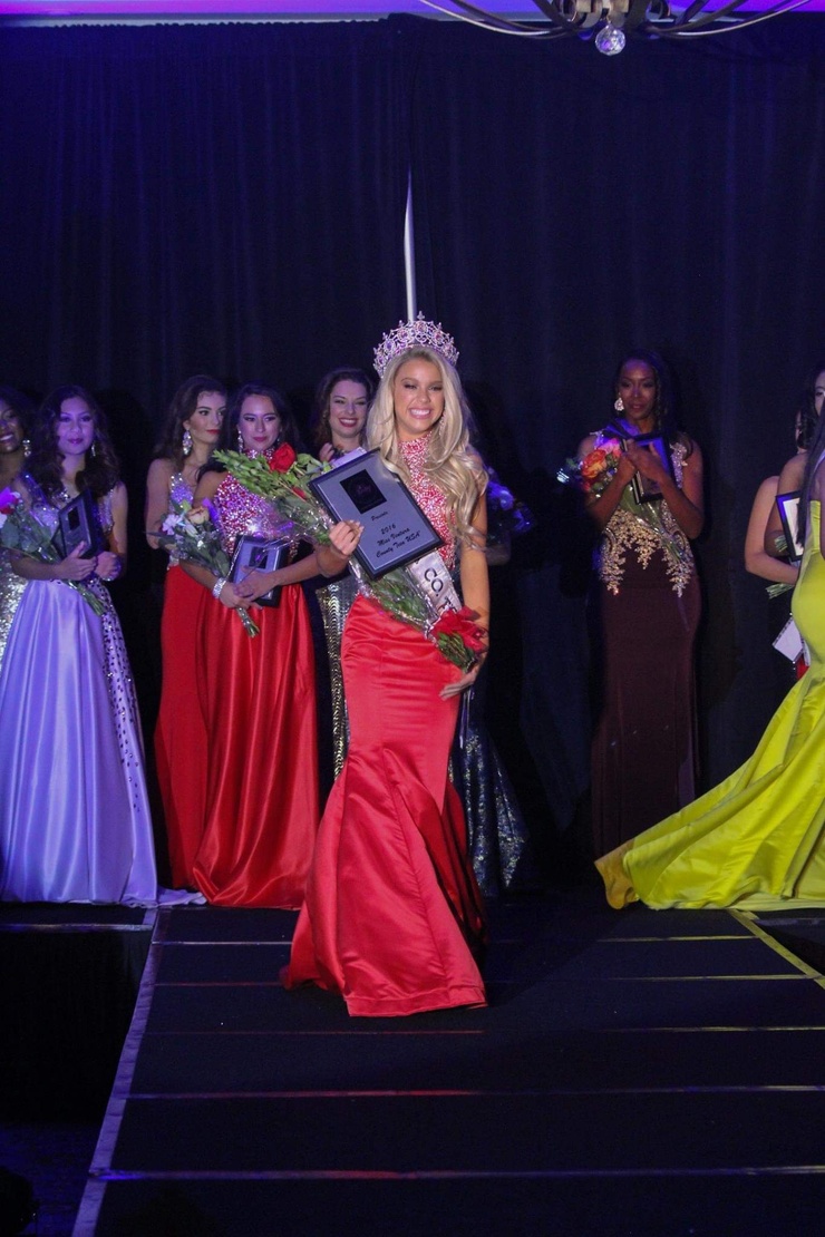 Picture of Kaylyn Slevin II