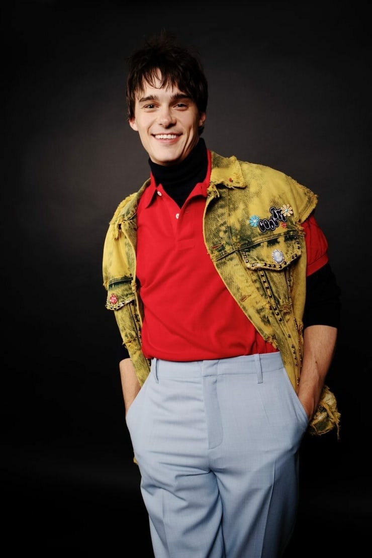 Mitchell Hope