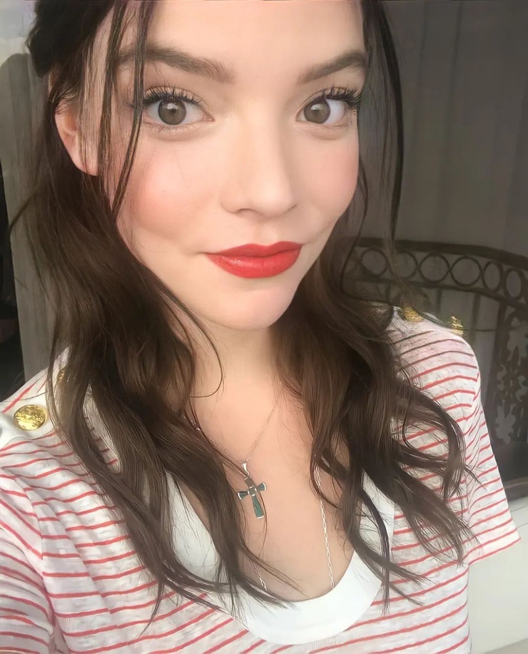 Anya Taylor-Joy Anya Taylor-Joy