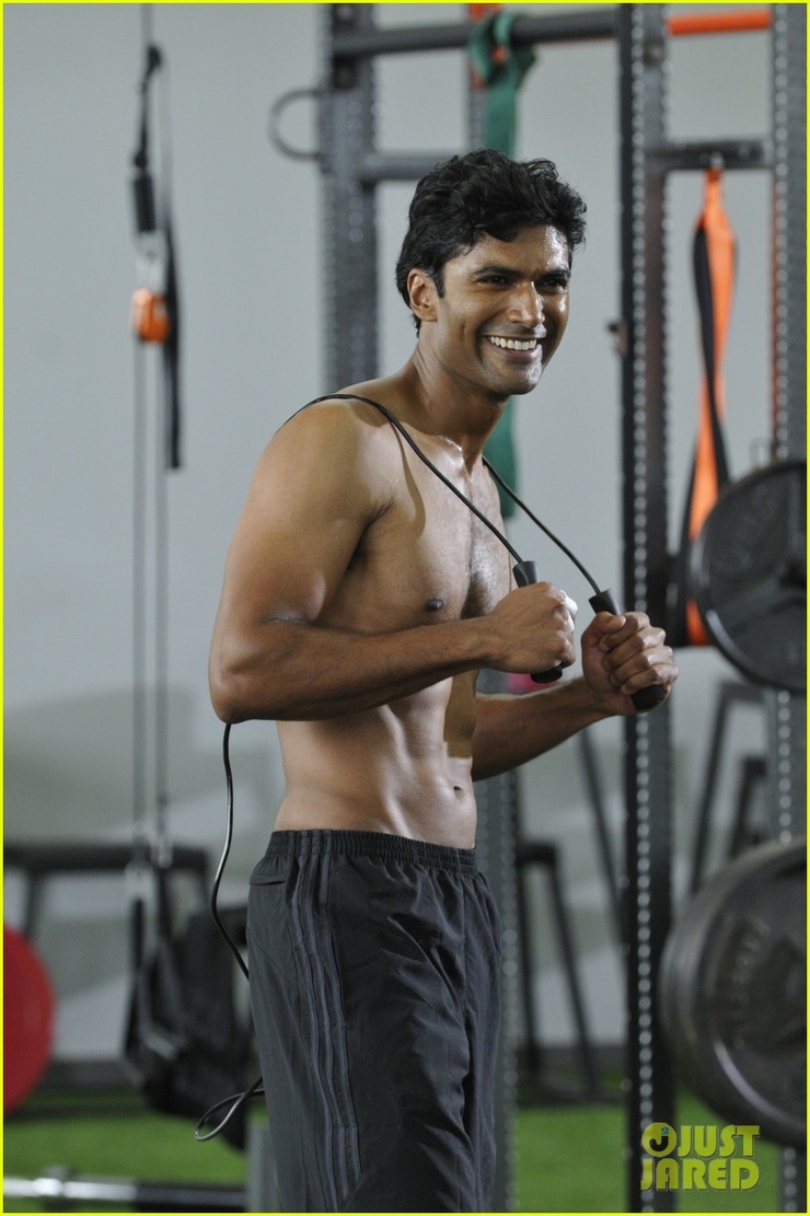 Sendhil Ramamurthy