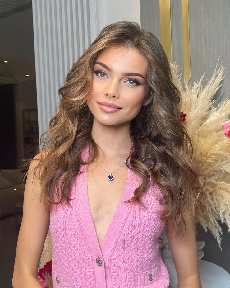 Yulia Polyachikhina Yulia Polyachikhina