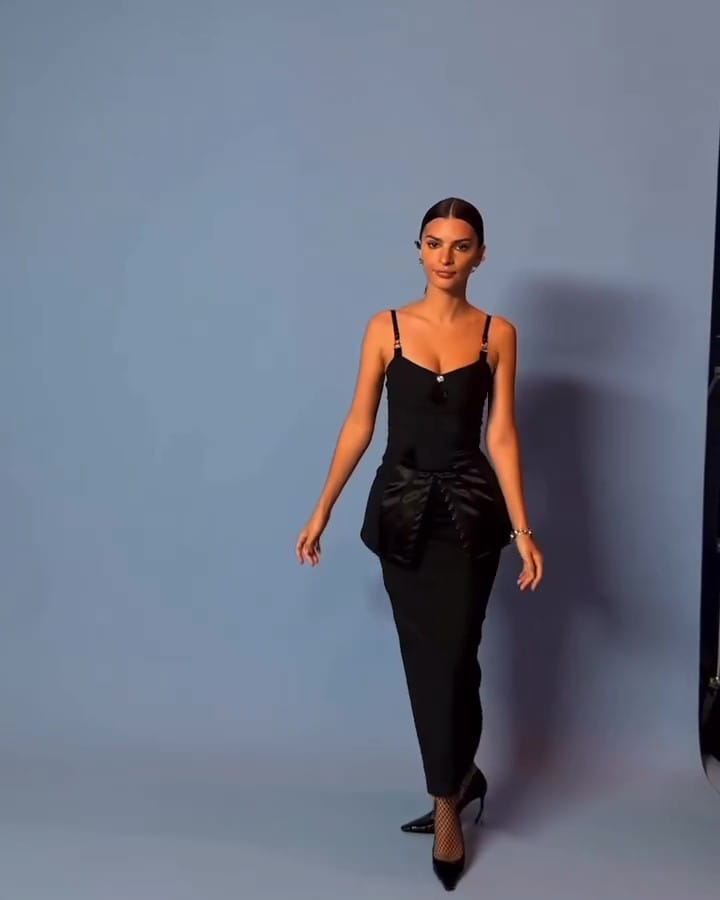 Emily Ratajkowski