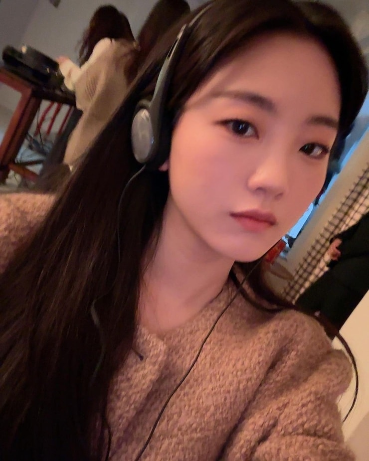 Cho Yi Hyun