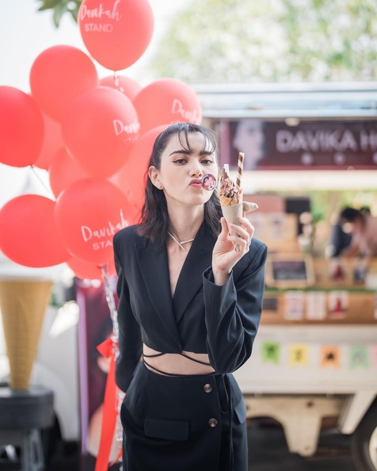 Davika Hoorne