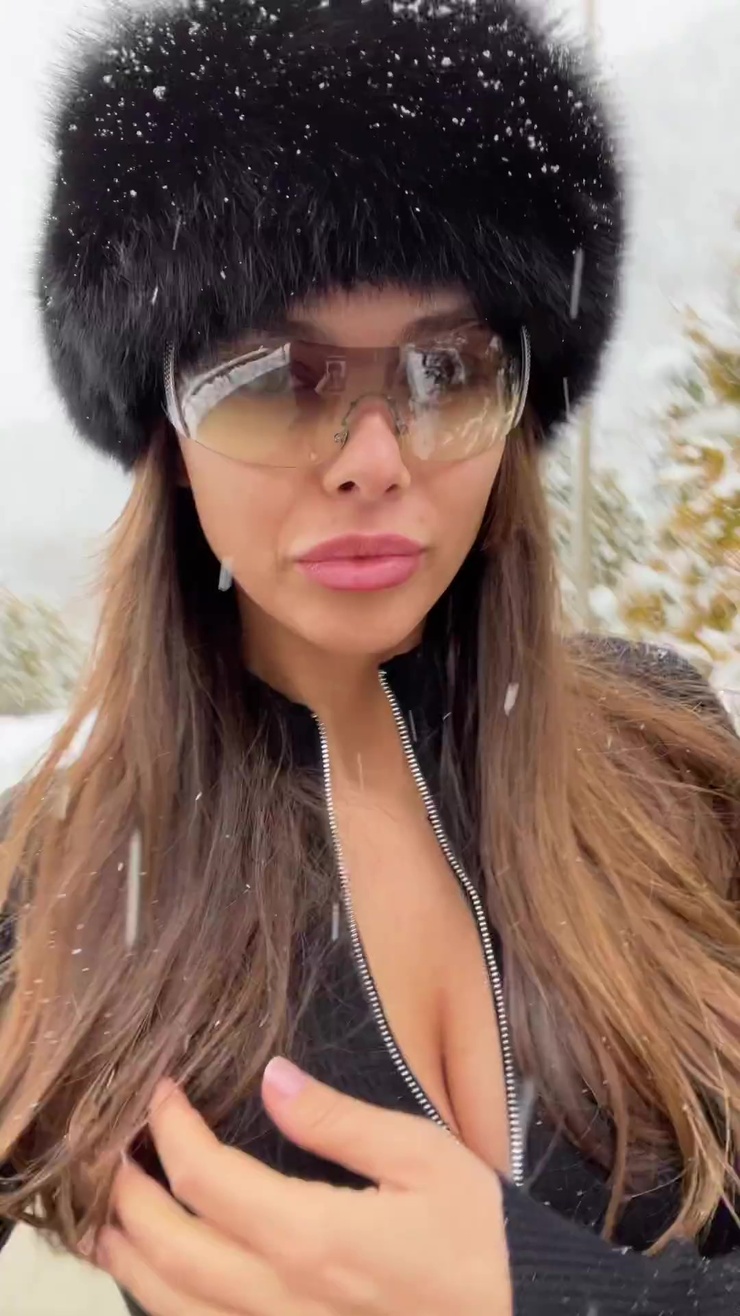 Viki Odintcova Viki Odintcova