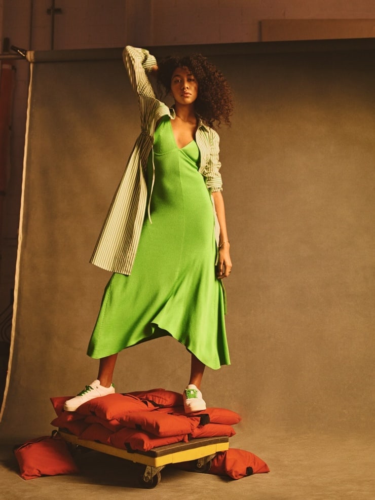 Aoki Lee Simmons