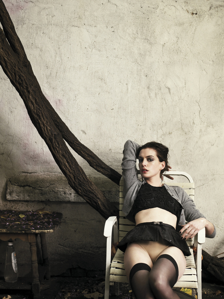 Anne Hathaway Anne Hathaway