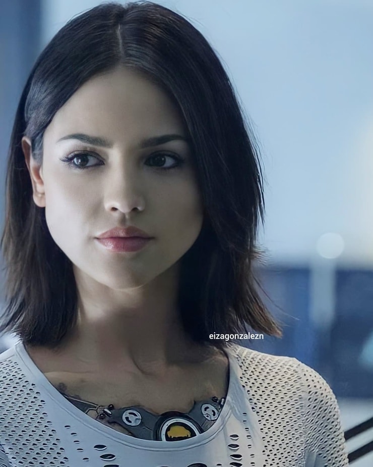 Eiza Gonzalez Eiza Gonzalez