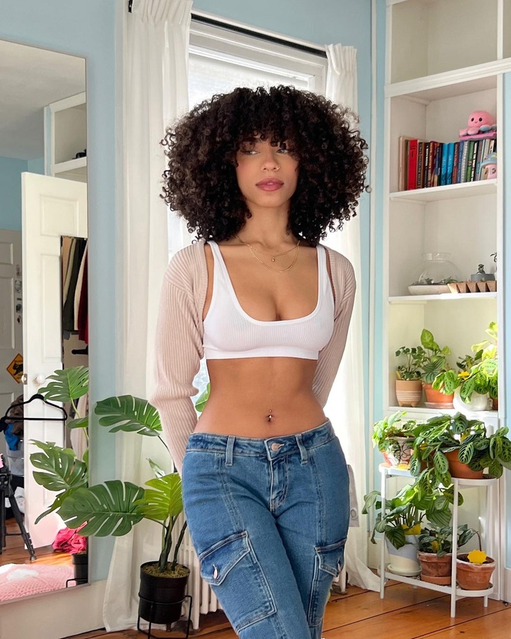 Image of https://popularbio.com/venus-marquez/