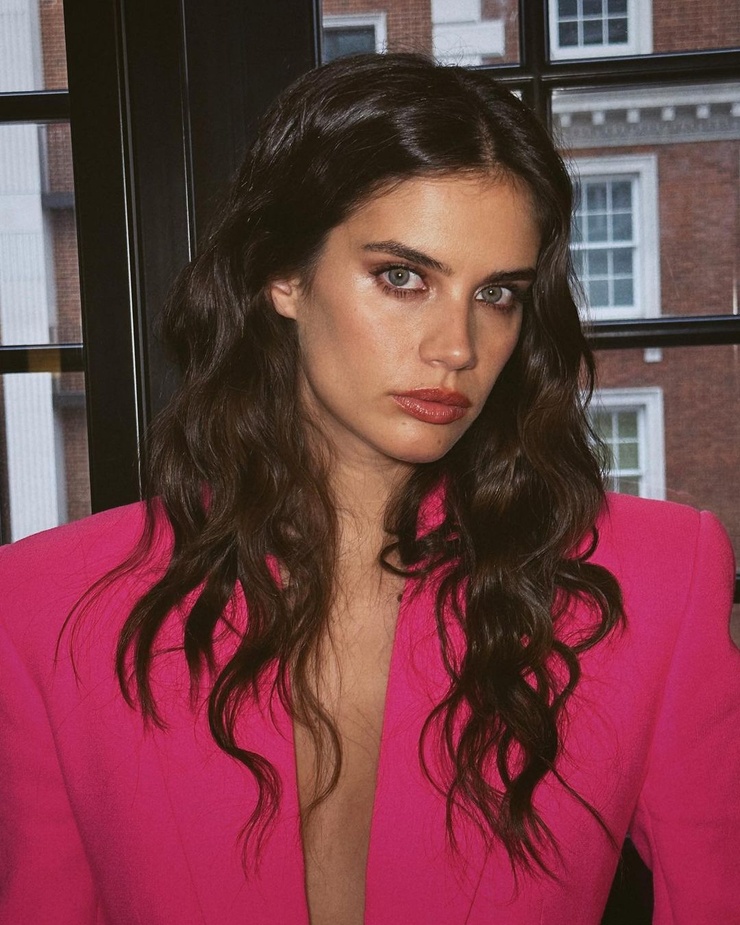 Sara Sampaio