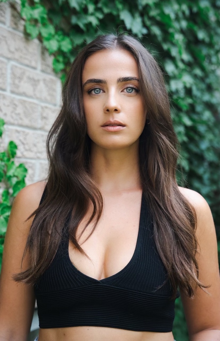 Julia Tomasone
