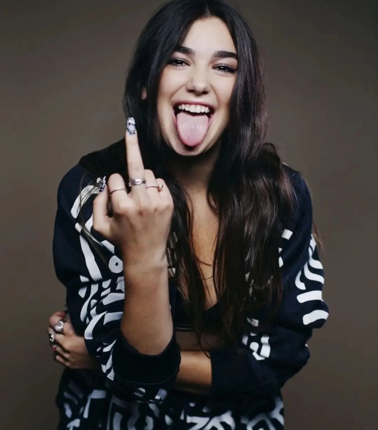 Dua Lipa