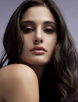 Nargis Fakhri Nargis Fakhri