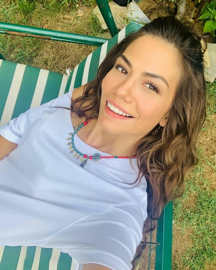 Demet Özdemir