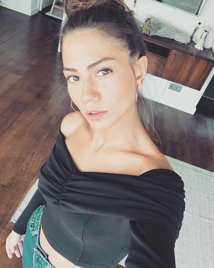 Demet Özdemir