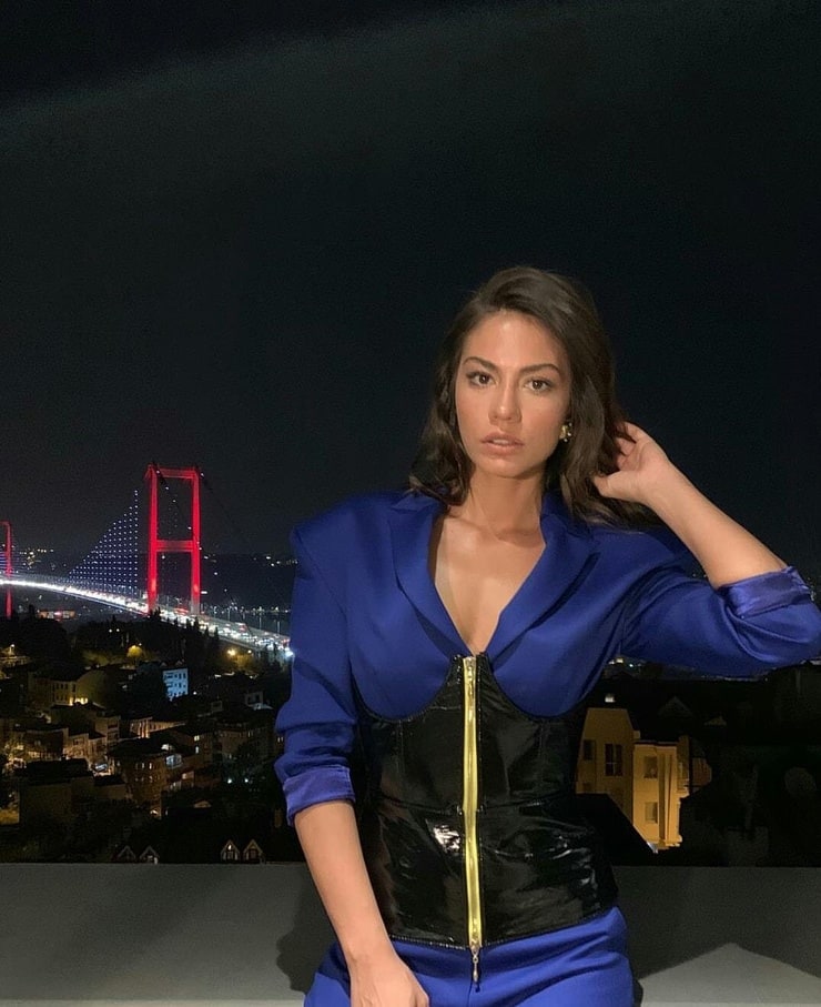 Demet Özdemir