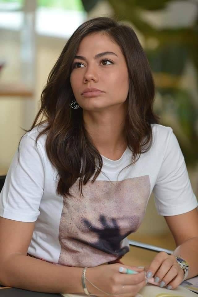 Demet Özdemir