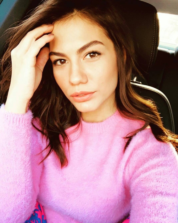 Demet Özdemir