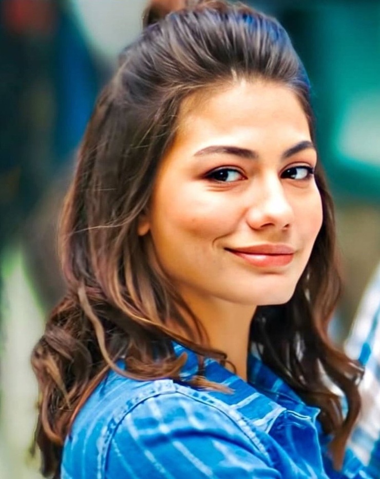 Demet Özdemir